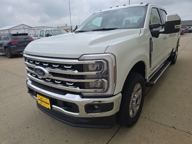 2025 Ford F-350SD Lariat Watertown SD