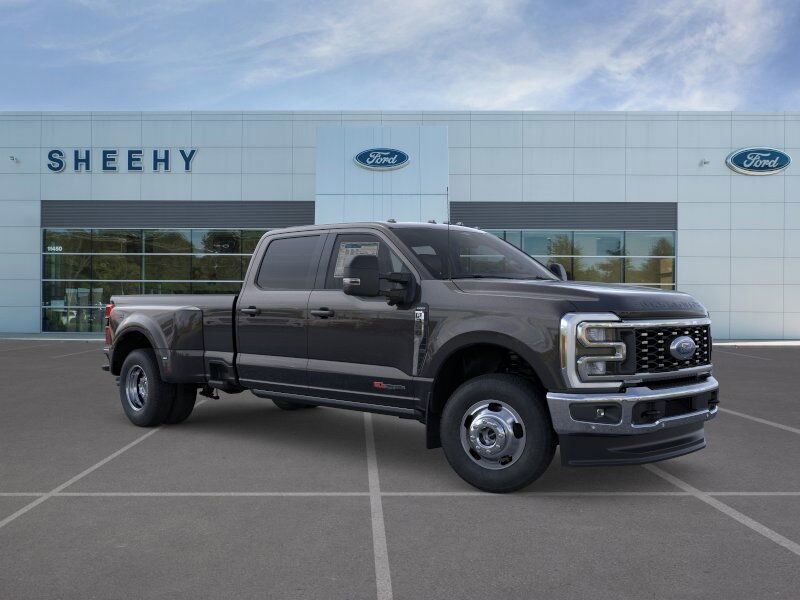 2025 Ford F-350SD Lariat