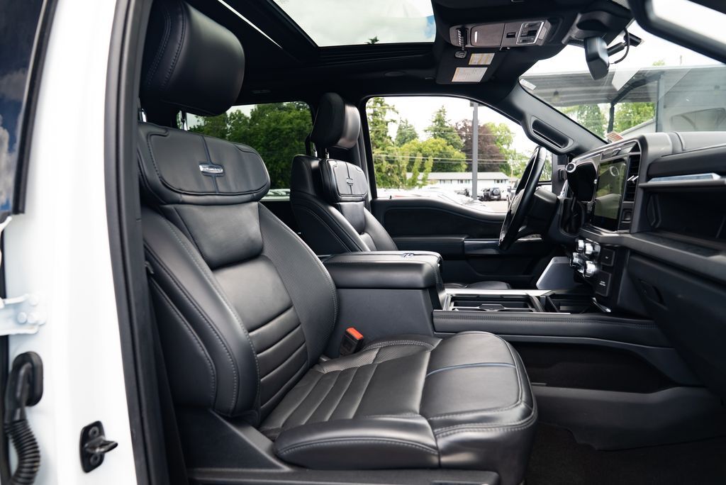 2025 Ford F-350SD Platinum Milwaukie OR