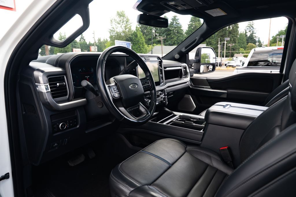 2025 Ford F-350SD Platinum Milwaukie OR
