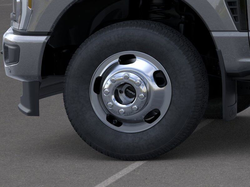 2025 Ford F-350SD Platinum Ashland VA
