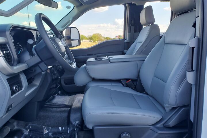 2025 Ford F-350SD XL TX 2025 Ford F-350SD XL TX