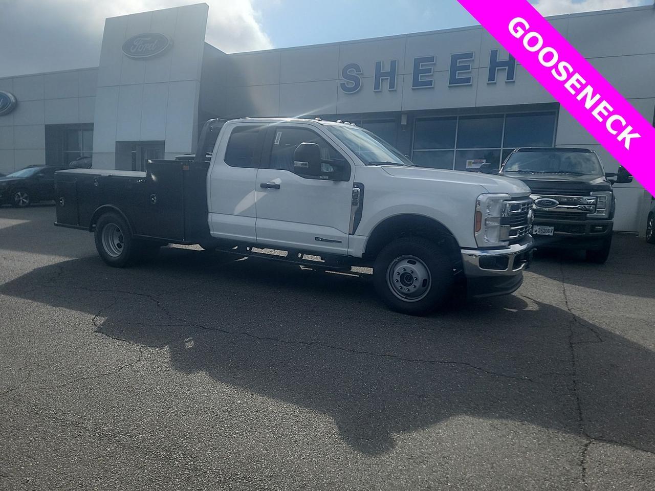 2025 Ford F-350SD XL FLAT BED