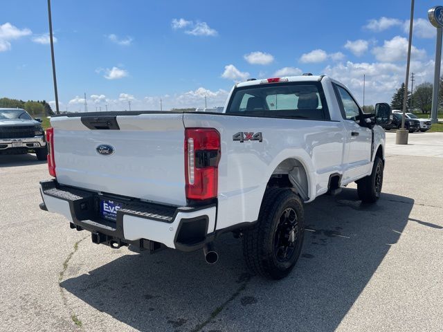 2025 Ford F-350SD XL Random Lake WI
