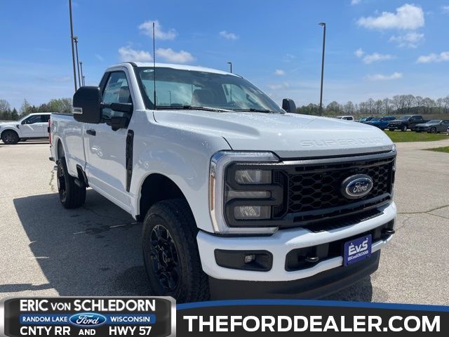 2025 Ford F-350SD XL