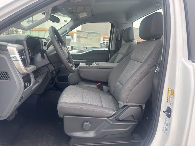 2025 Ford F-350SD XL Random Lake WI