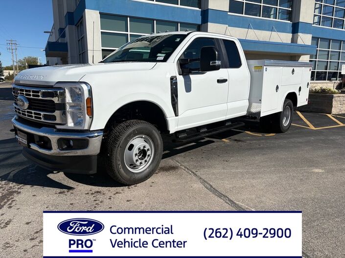 2025 Ford F-350SD XL Oshkosh WI