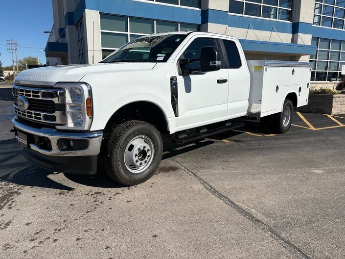 2025 Ford F-350SD XL Oshkosh WI