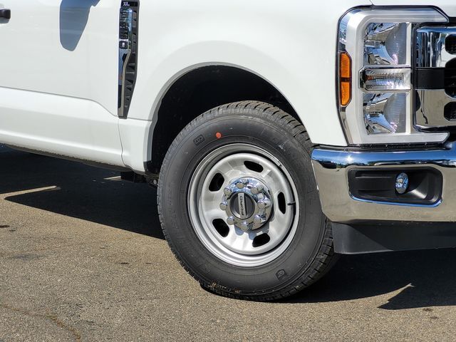2025 Ford F-350SD XL