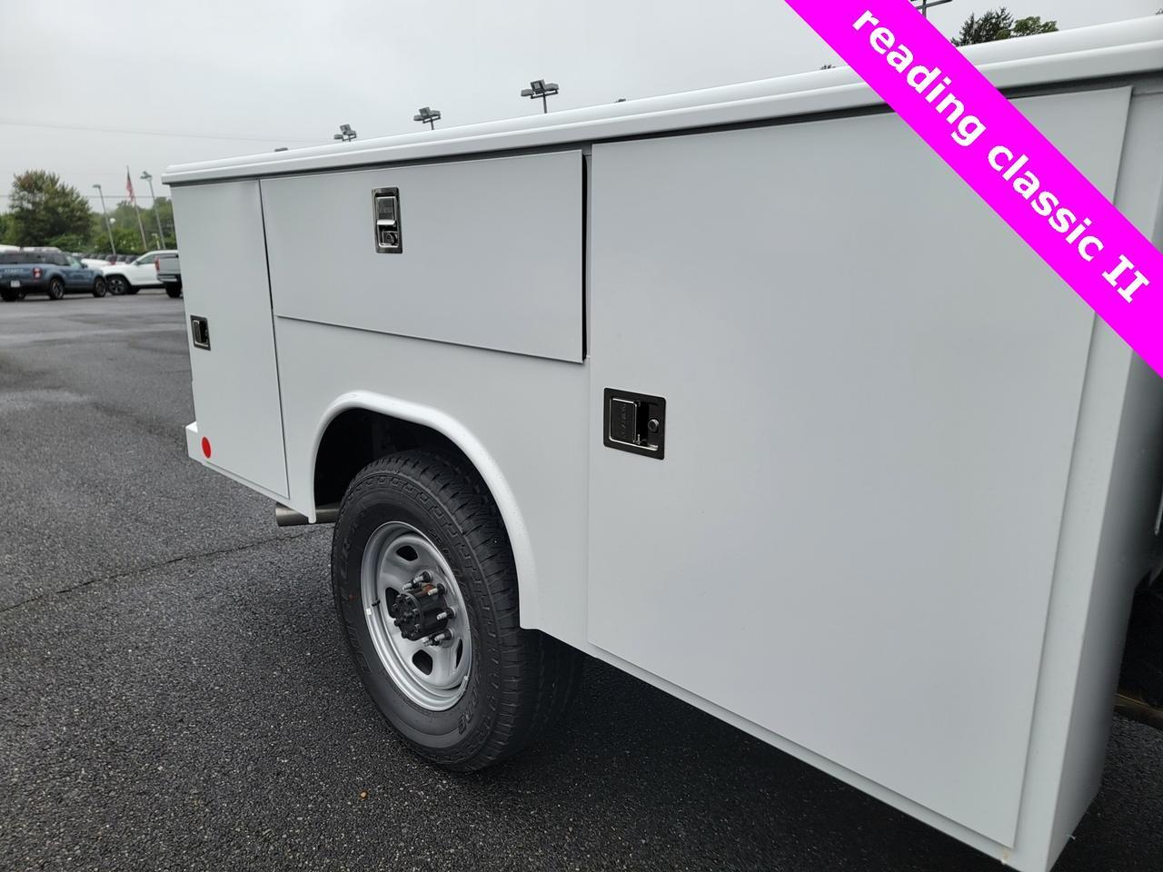 2025 Ford F-350SD XL SERVICE BODY Warrenton VA