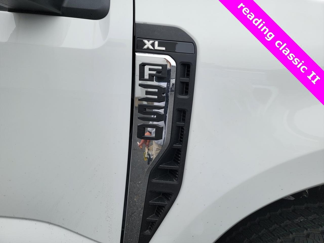 2025 Ford F-350SD XL SERVICE BODY Warrenton VA