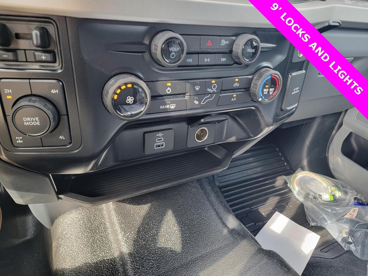 2025 Ford F-350SD XL SERVICE BODY Warrenton VA