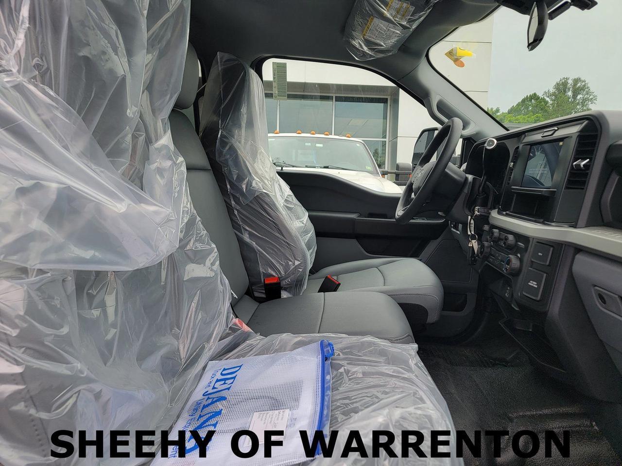 2025 Ford F-350SD XL SERVICE BODY Warrenton VA