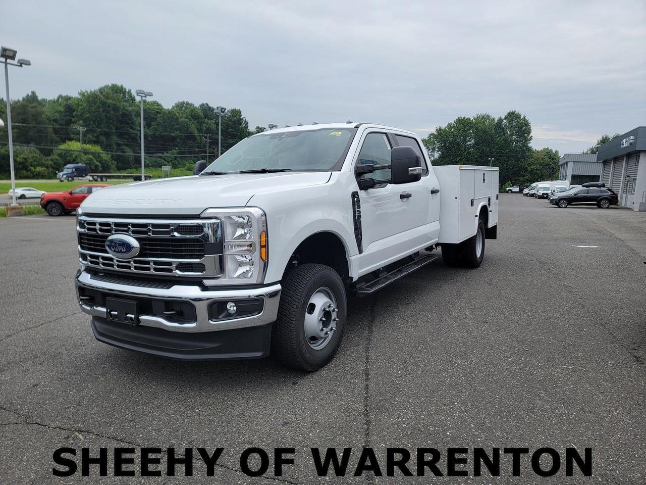 2025 Ford F-350SD XL SERVICE BODY Warrenton VA