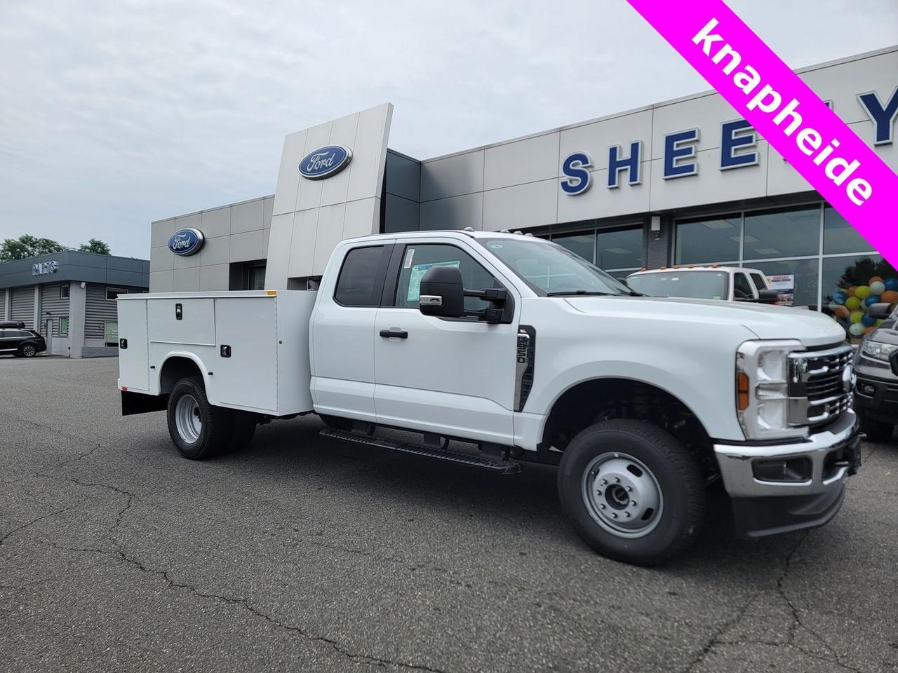 2025 Ford F-350SD XL SERVICE BODY