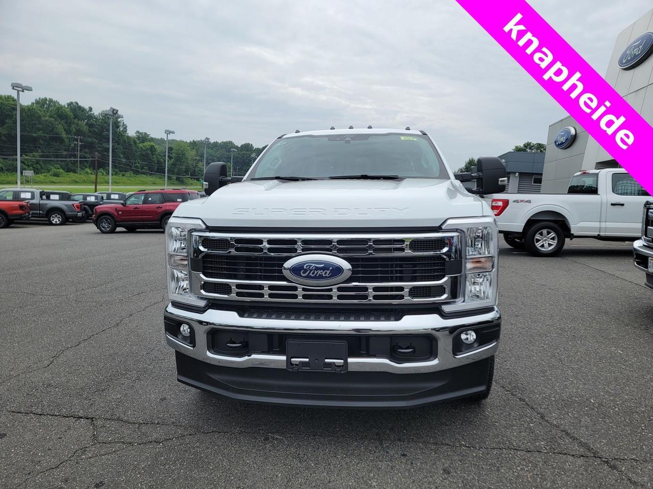 2025 Ford F-350SD XL SERVICE BODY Warrenton VA