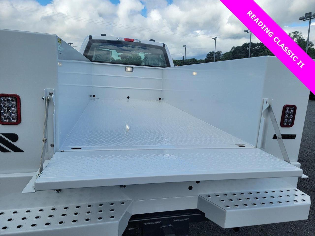 2025 Ford F-350SD XL SERVICE BODY Warrenton VA