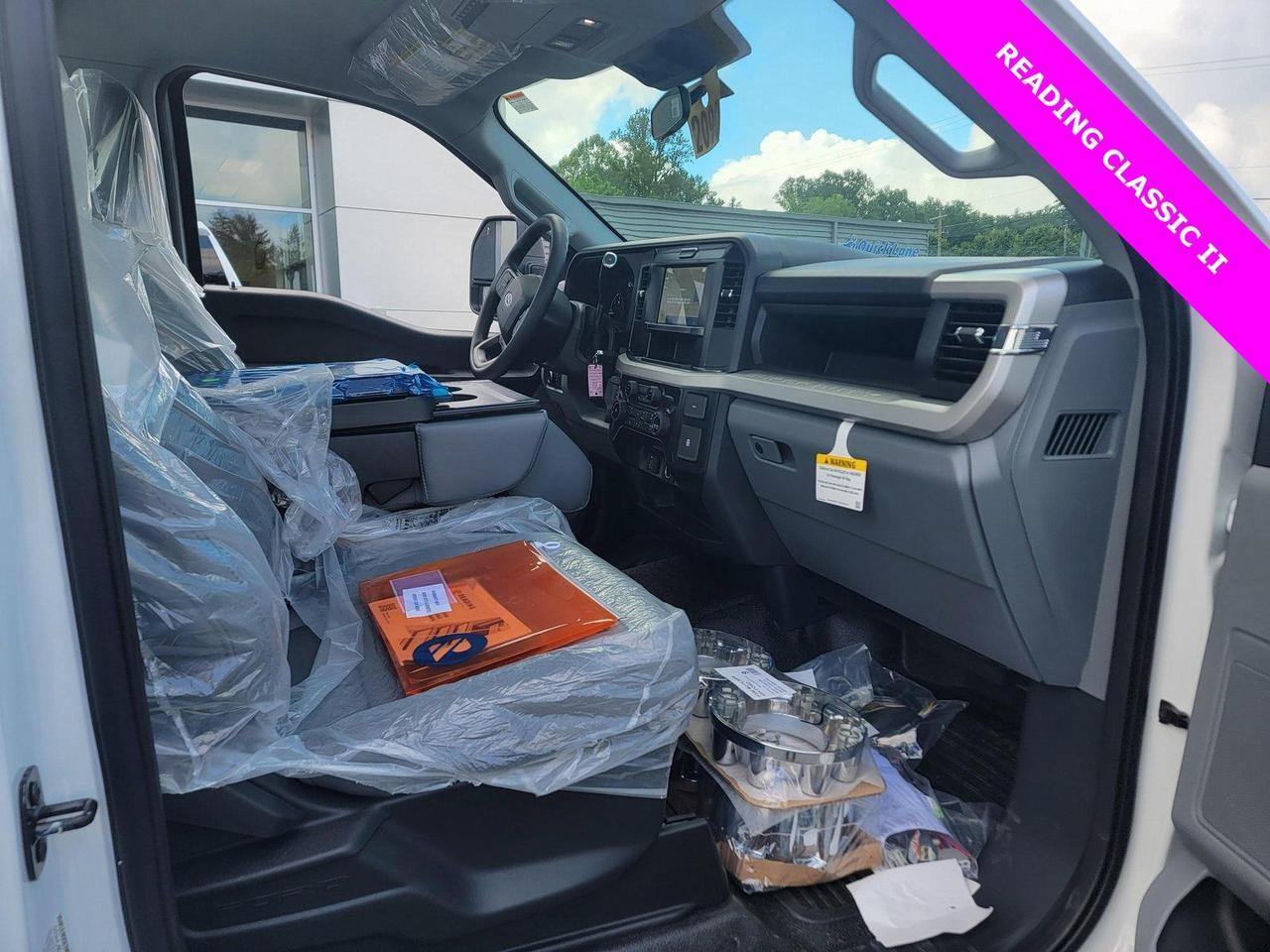 2025 Ford F-350SD XL SERVICE BODY Warrenton VA