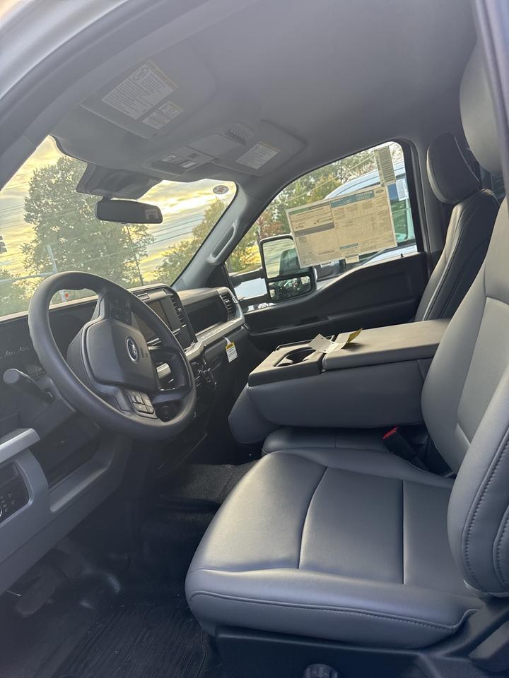 2025 Ford F-350SD XL Gaithersburg MD