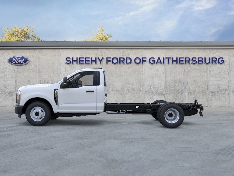 2025 Ford F-350SD XL Gaithersburg MD