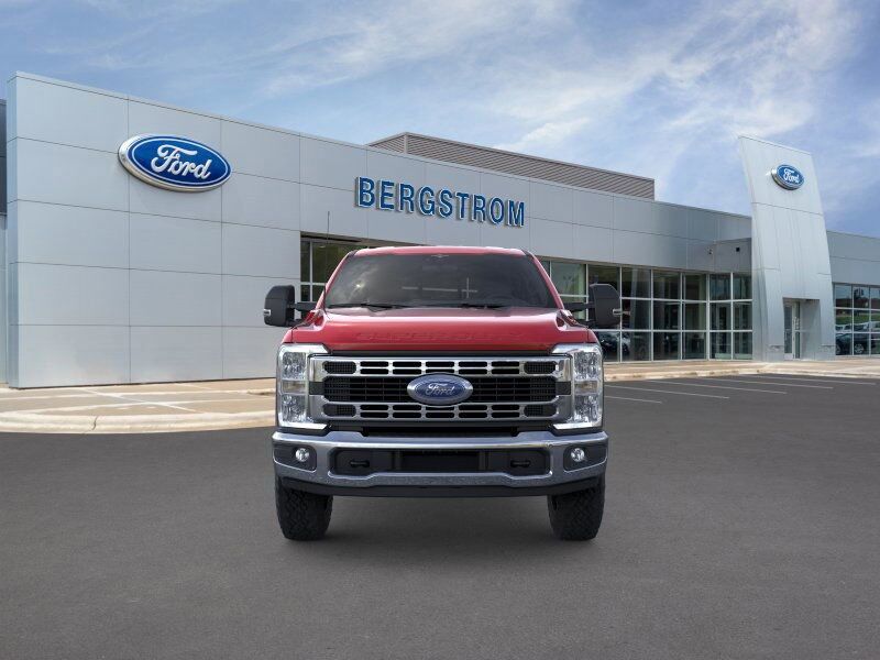 2025 Ford F-350SD XLT Green Bay WI