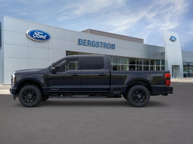 2025 Ford F-350SD XLT Green Bay WI