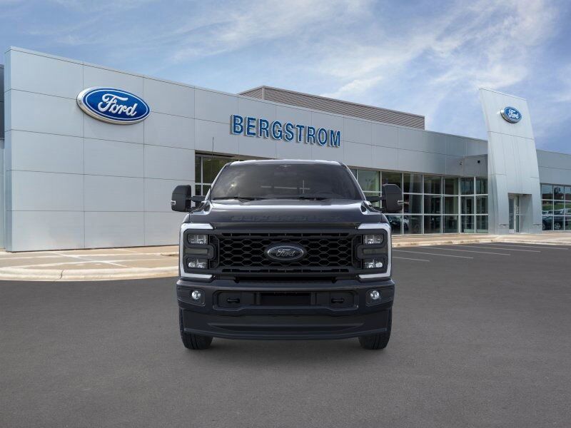 2025 Ford F-350SD XLT Green Bay WI
