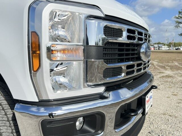 2025 Ford F-350XL 4x4 Super Cab 9&apos;4 CM Aluminum Gooseneck Flatbed Truck Homestead FL