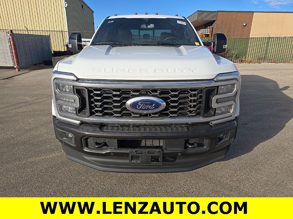 2025 Ford F-450 Super Duty 4x4 Crew Cab King Ranch DRW