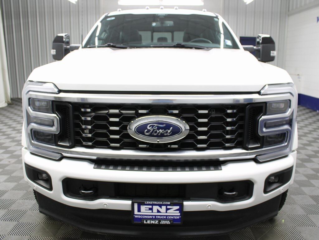 2025 Ford F-450 Super Duty 4x4 Crew Cab Platinum DRW Fond du Lac WI