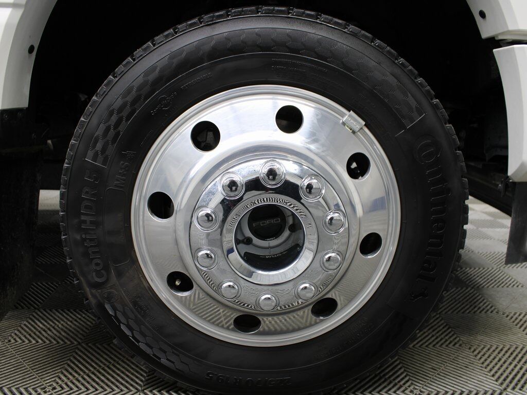 2025 Ford F-450 Super Duty 4x4 Crew Cab Platinum DRW Fond du Lac WI