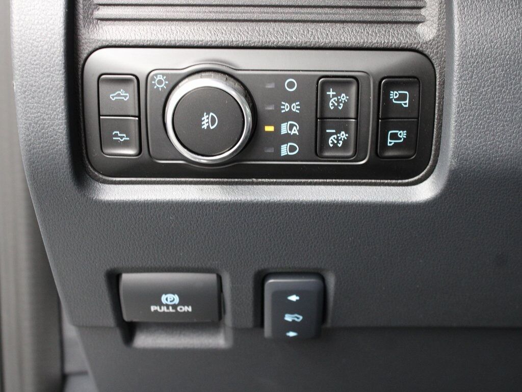 2025 Ford F-450 Super Duty 4x4 Crew Cab Platinum DRW Fond du Lac WI