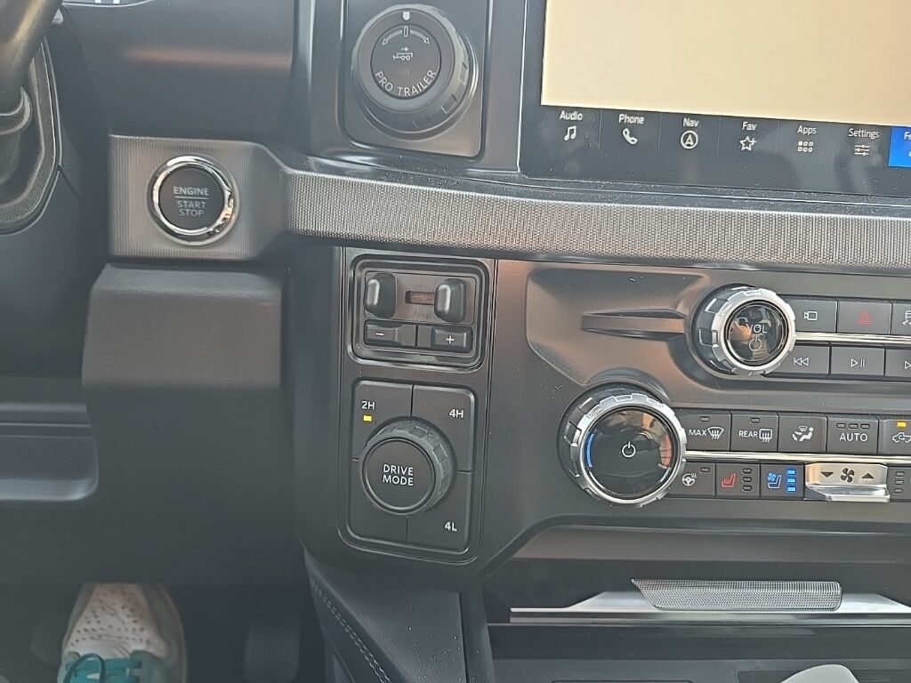 2025 Ford F-450 Super Duty 4x4 Crew Cab Platinum DRW Fond du Lac WI