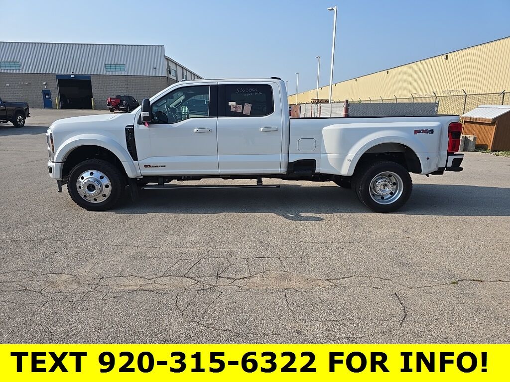 2025 Ford F-450 Super Duty 4x4 Crew Cab Platinum DRW Fond du Lac WI