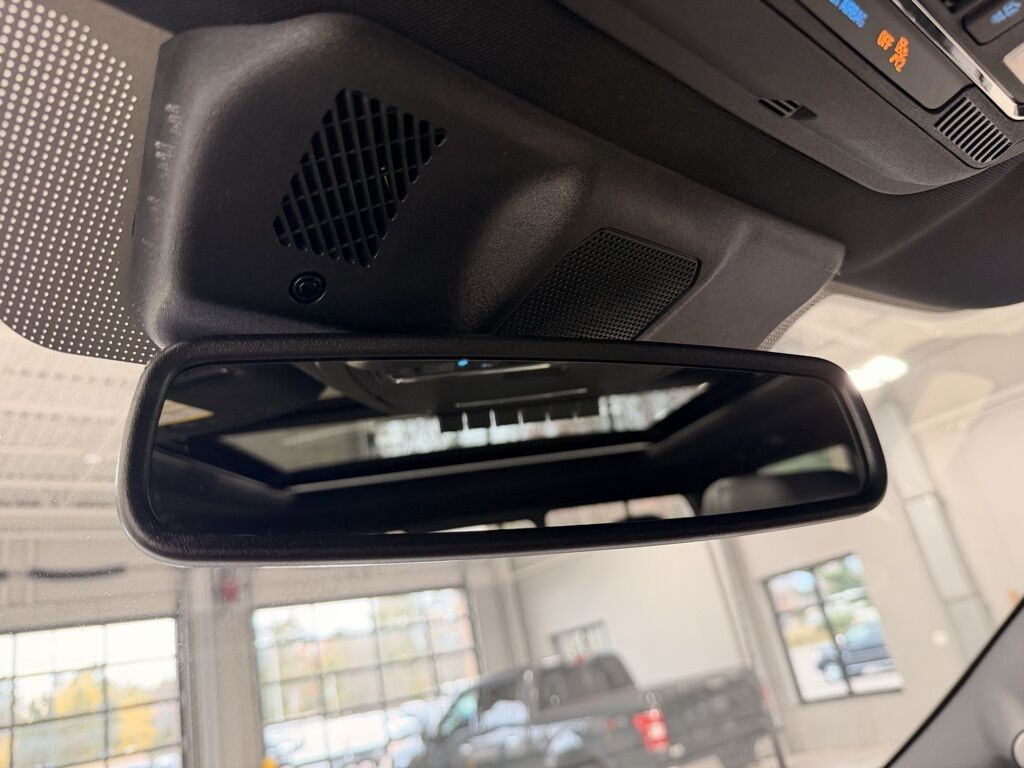 2025 Ford F-450 Super Duty 4x4 Crew Cab Platinum DRW Minocqua WI