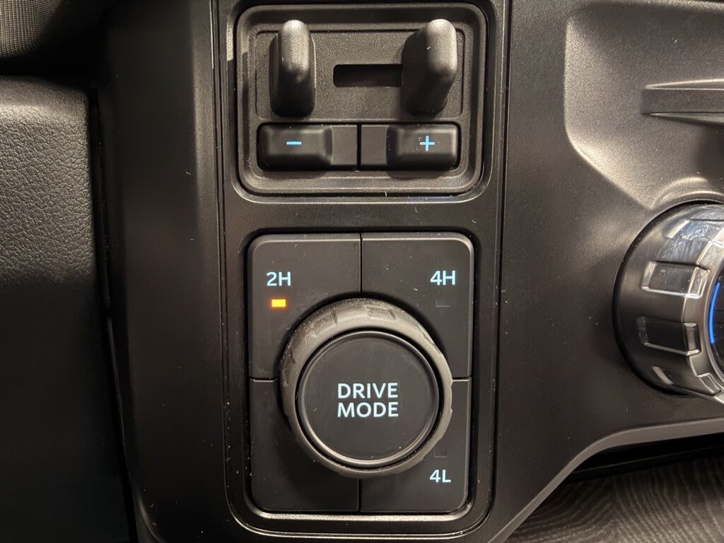 2025 Ford F-450 Super Duty 4x4 Crew Cab Platinum DRW Minocqua WI