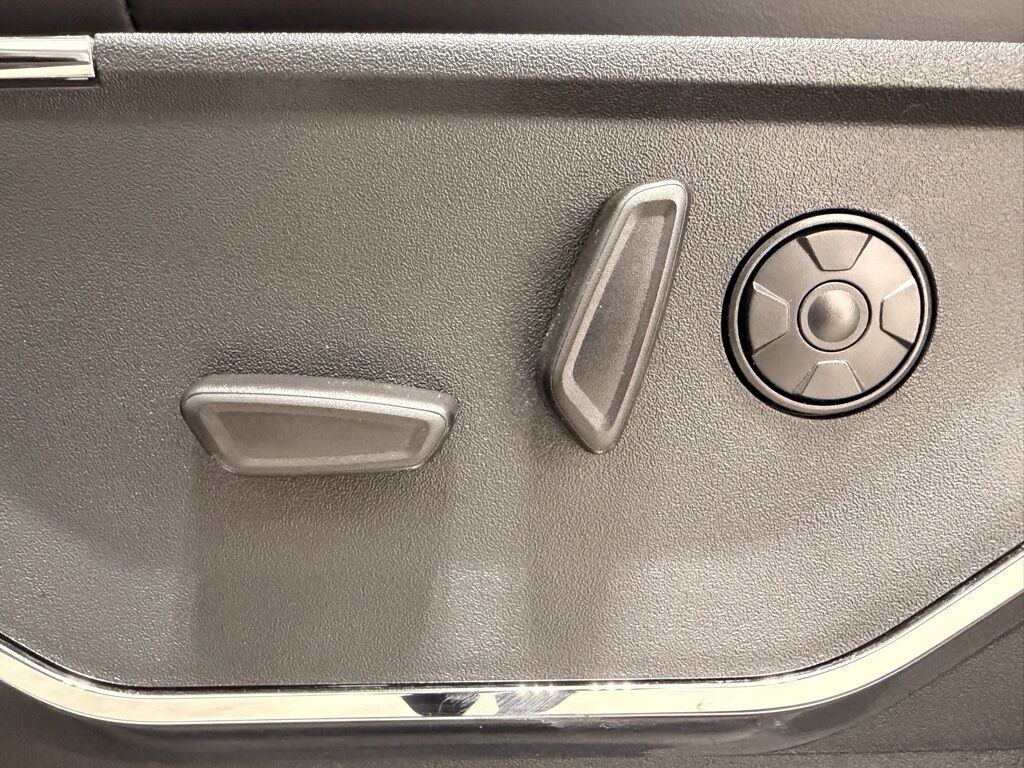 2025 Ford F-450 Super Duty 4x4 Crew Cab Platinum DRW Minocqua WI