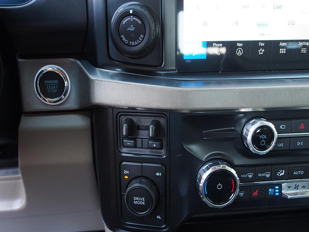 2025 Ford F-450 Super Duty Platinum