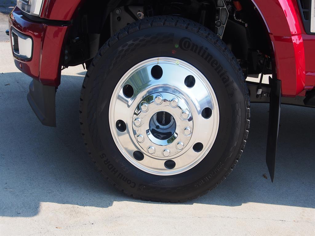 2025 Ford F-450 Super Duty Platinum