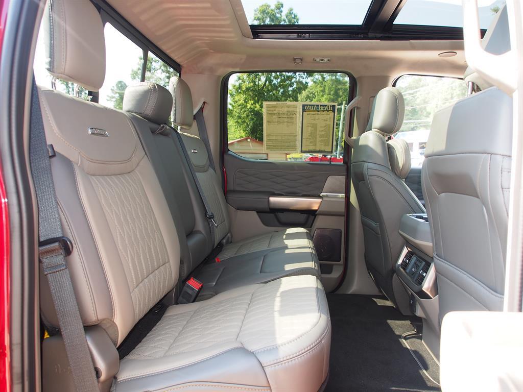 2025 Ford F-450 Super Duty Platinum