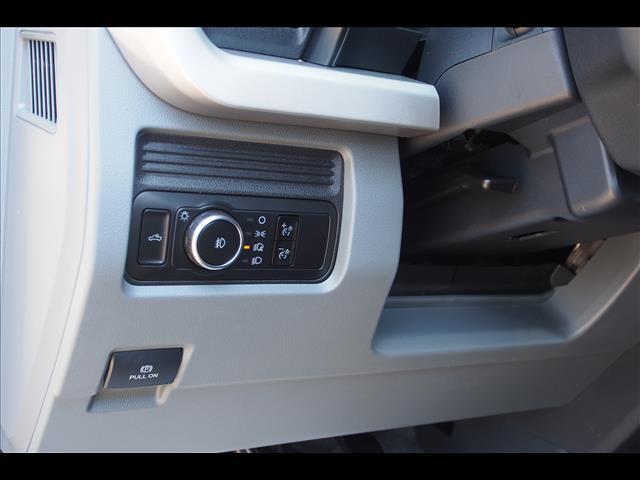 2025 Ford F-450 Super Duty XL