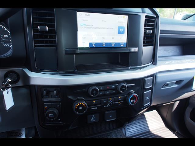 2025 Ford F-450 Super Duty XL