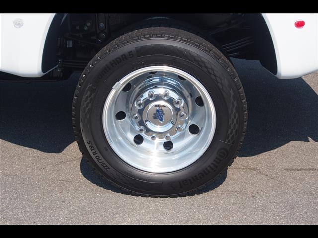 2025 Ford F-450 Super Duty XL