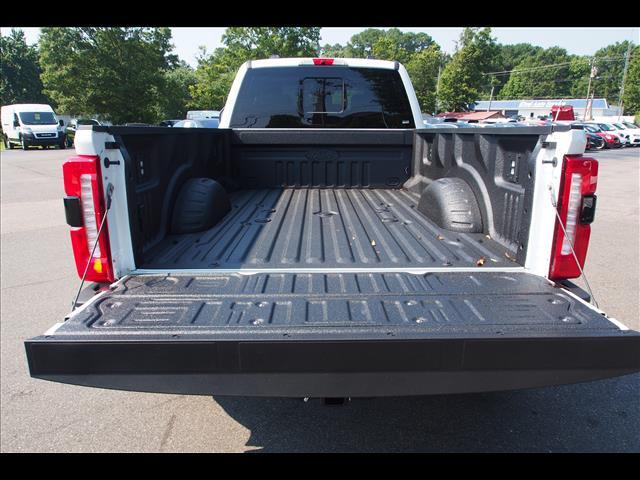 2025 Ford F-450 Super Duty XL