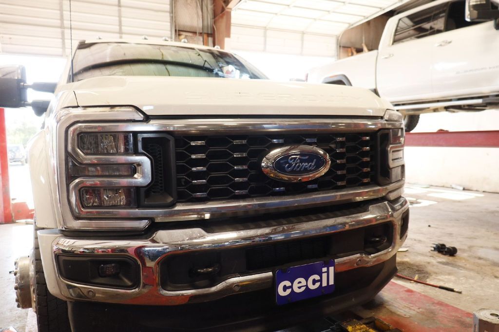 2025 Ford F-450SD King Ranch