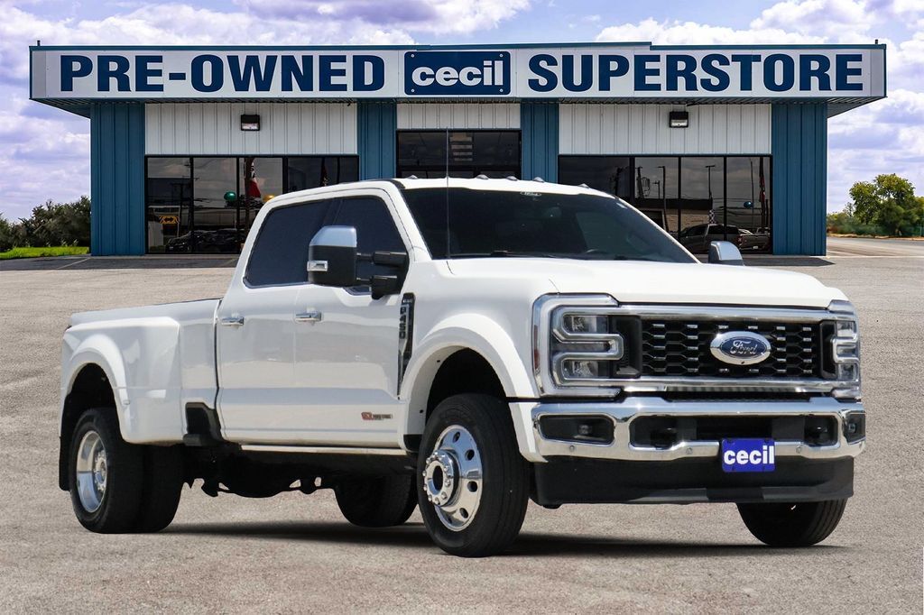 2025 Ford F-450SD King Ranch