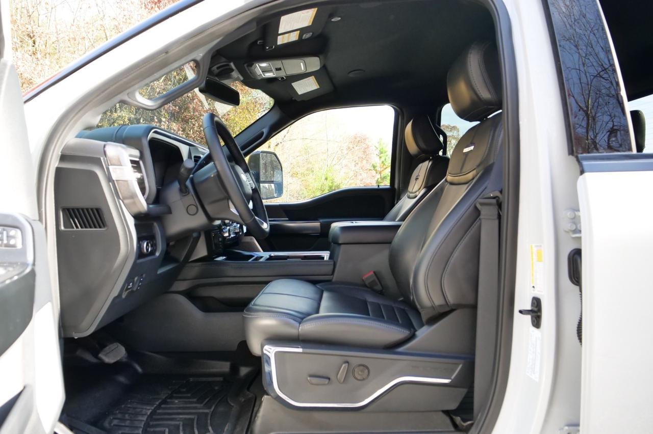 2025 Ford F-450SD Platinum 4X4 / DRW / Massaging Seats / Diesel! Lincolnton NC