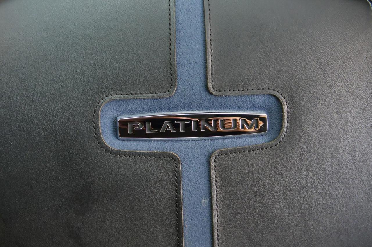 2025 Ford F-450SD Platinum 4X4 / DRW / Massaging Seats / Diesel! Lincolnton NC