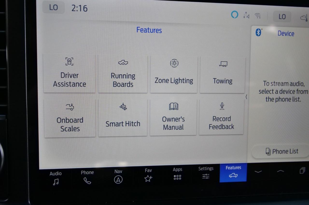 2025 Ford F-450SD Platinum 4X4 / DRW / Massaging Seats / Diesel! Lincolnton NC