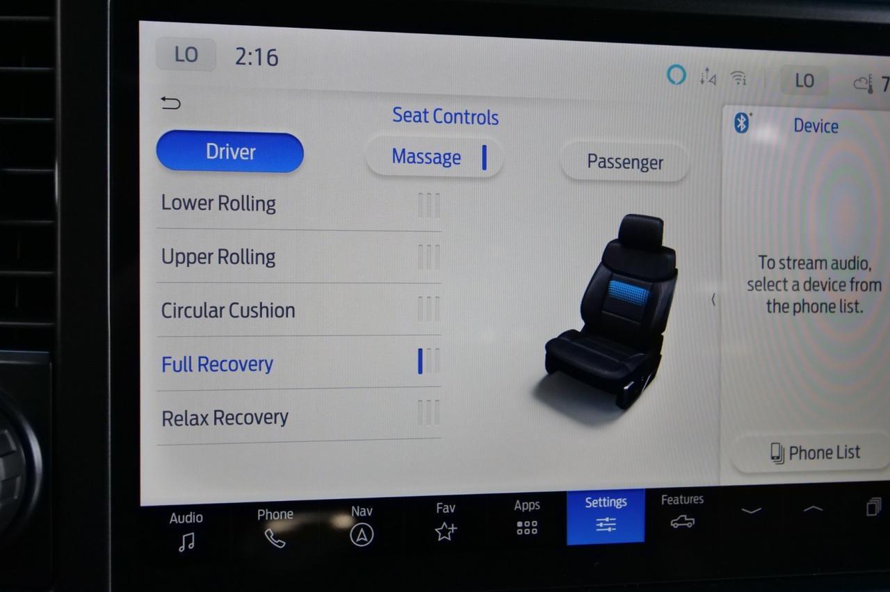 2025 Ford F-450SD Platinum 4X4 / DRW / Massaging Seats / Diesel! Lincolnton NC